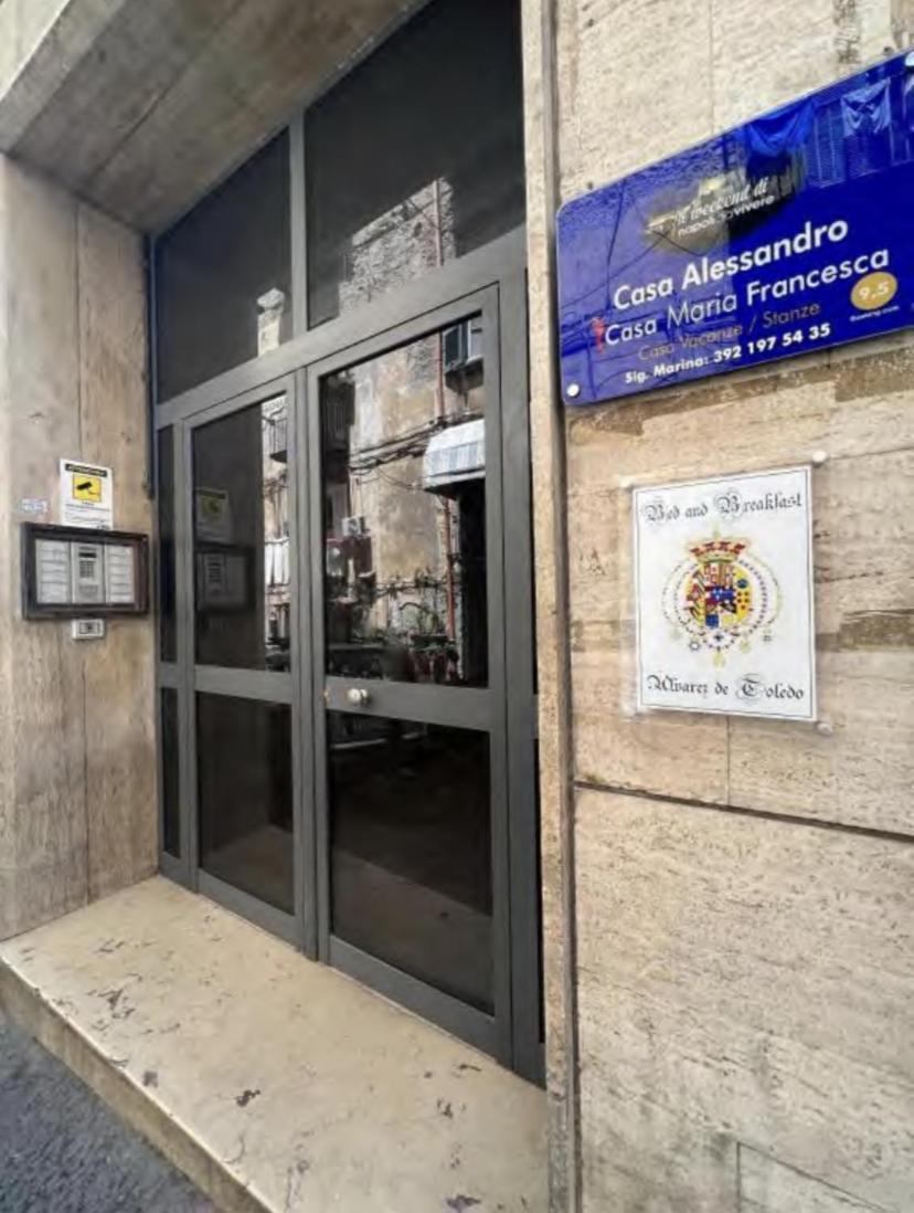 Alvarez De Toledo Bed & Breakfast Napoli Ngoại thất bức ảnh